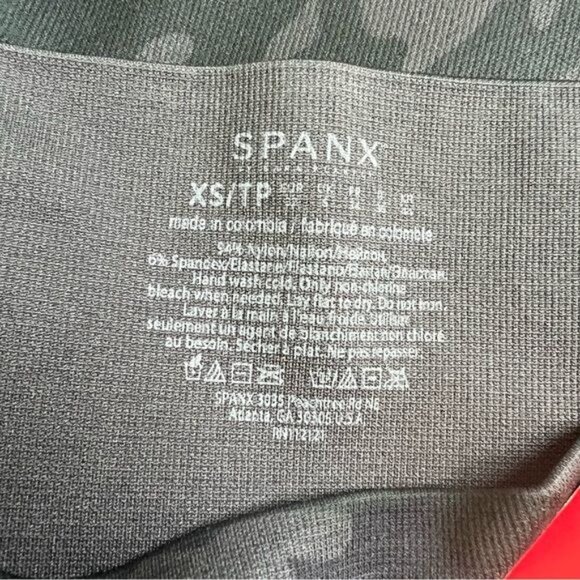 Spanx Look At Me Now Seamless Leggings - XS - Picture 6 of 6